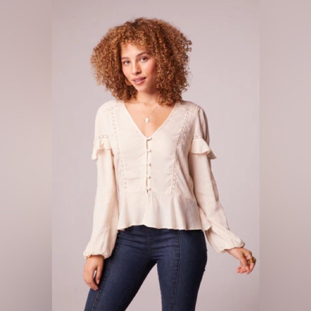 NWT Band Of The Free SANDY CREAM RUFFLE LONG SLEEVE TOP Bohemian Blouse Ruffles